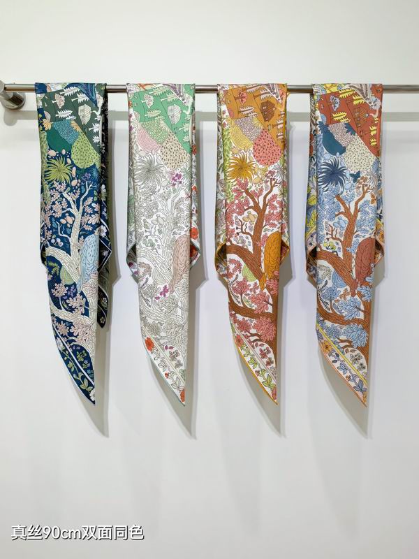 Hermes Silk Scarf 90X90cm E041844